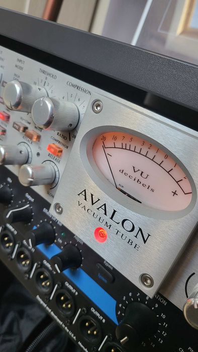 Avalon VT-737 SP Legendarny preamp mikrofonowy jak nowy