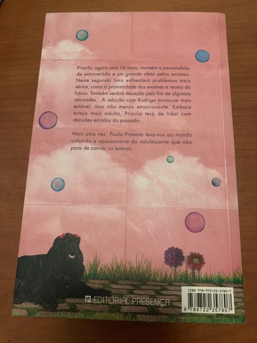 A Minha vida fora de série- Paula Pimenta