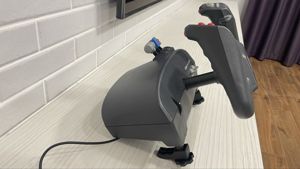 CH Flight SIM Yoke ( штурвал )