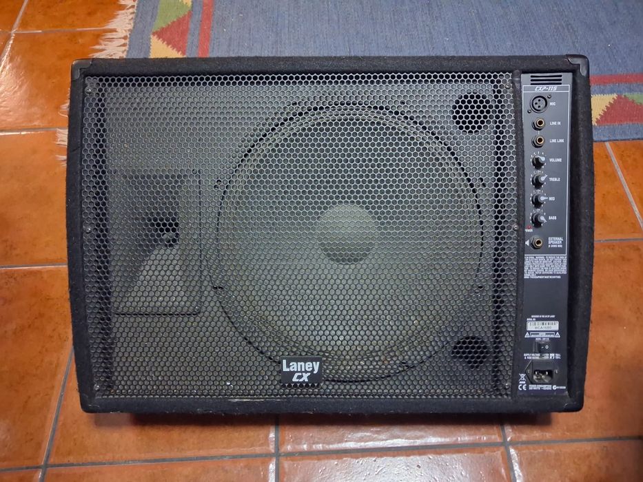 Laney CXP-115 Monitor de palco ativo