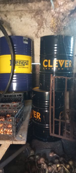 Терміново бочки з машиного масла