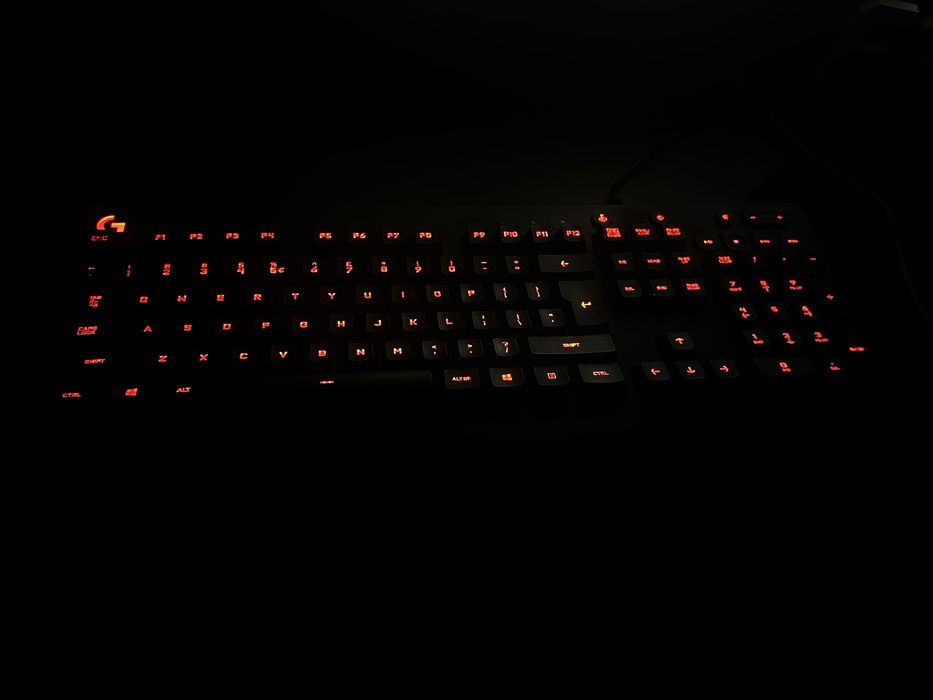 Клавіатура дротова Logitech G213
