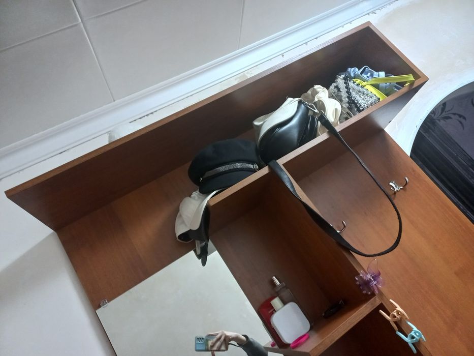 Продам прихожую,Даманский