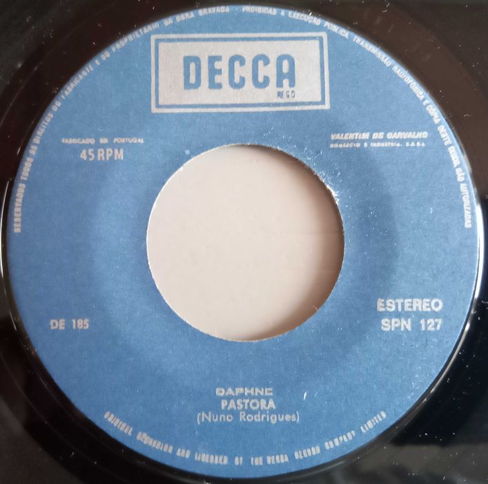 Daphne	- - - - -	Barzabu	- - - - -	Single