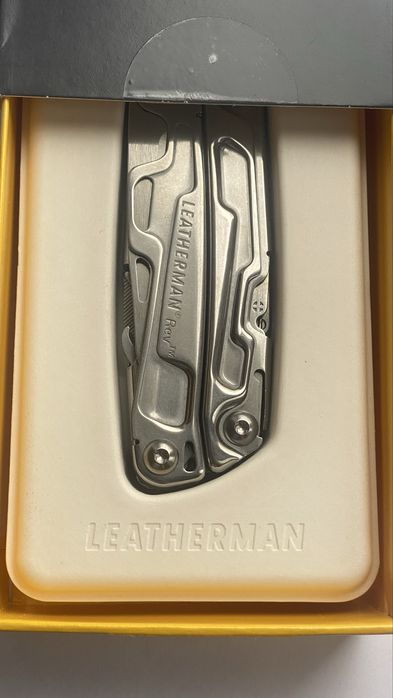 Leatherman REV мультитул