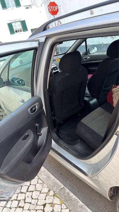 Vendo um peugeot 2005