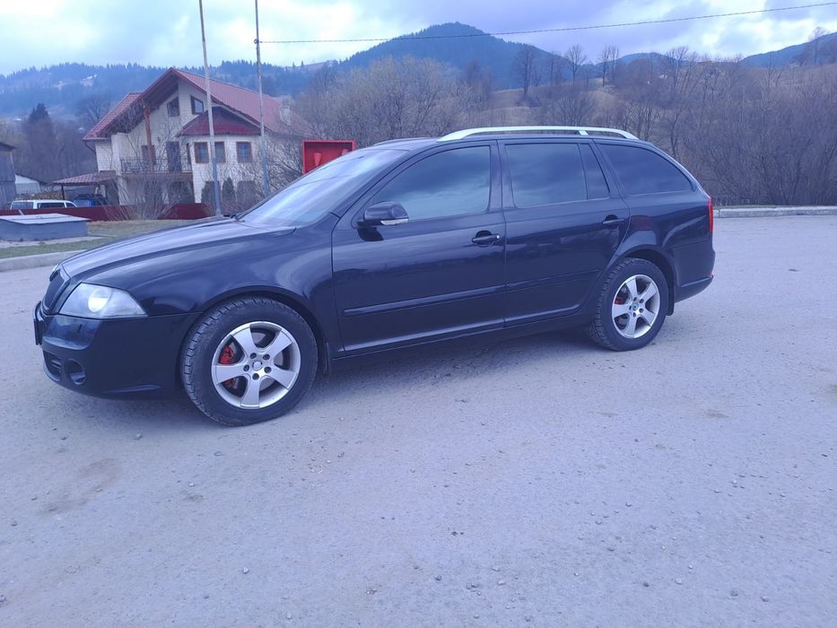 Шкода октавія RS