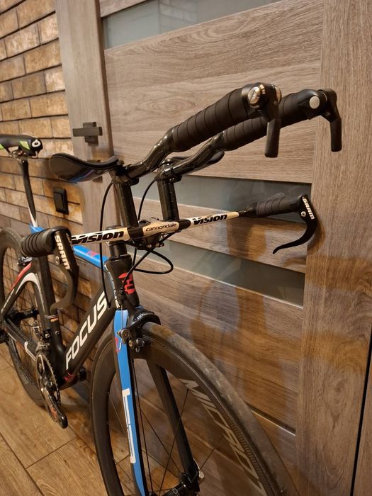 Велосипед Focus Izalco