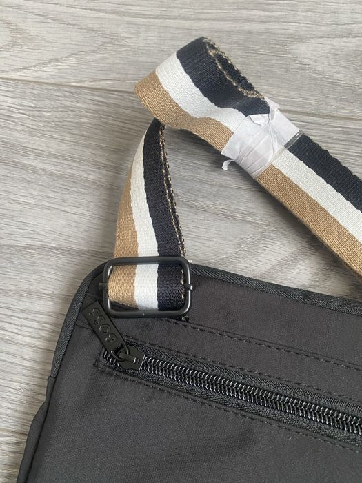 Hugo Boss нова текстильна оригінальна сумка