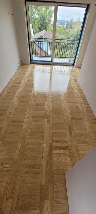 Cyklinowanie Renowacja Schodów Lakierowanie Szybkie Realizacje