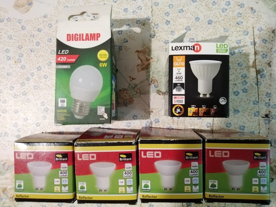 Selling 6 LED lights64751431129729122
