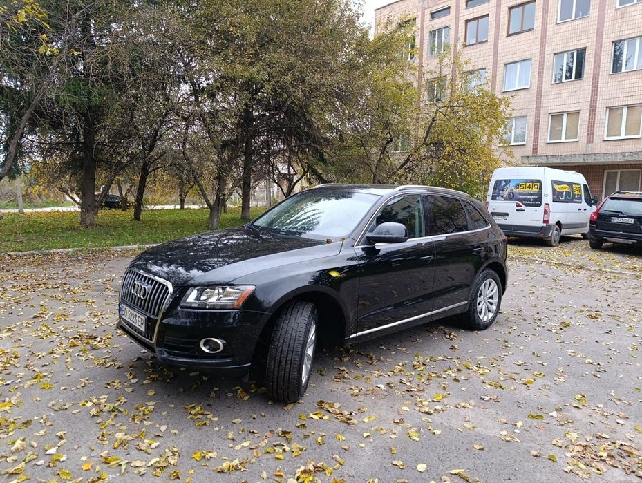 Ауді q5 повністю ціла і обслужена