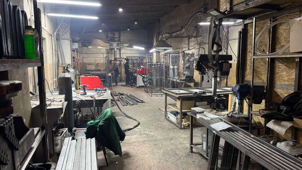 Виробничо-складський комплекс 668м2, вул. Віскозна, 3 Деснянський р-н