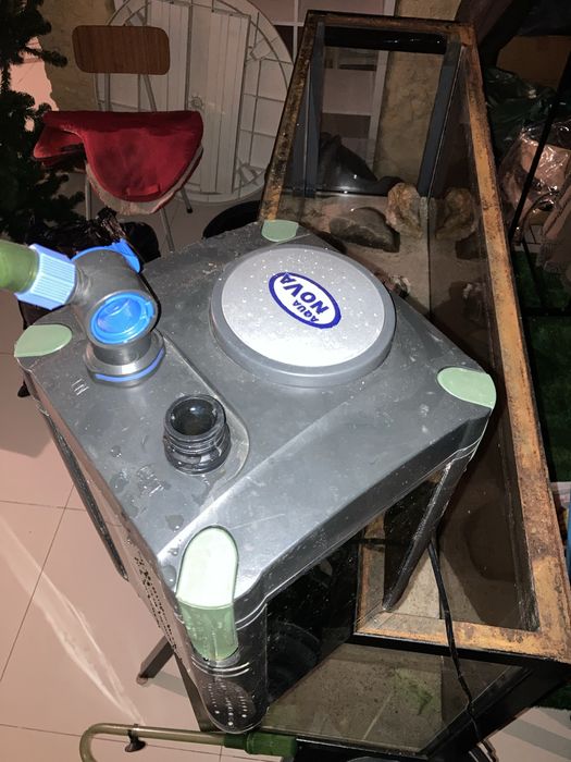Vendo aquario de 300litros