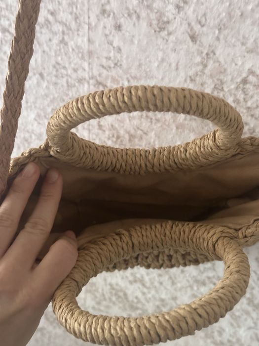 Плетена літня сумка з ручкою