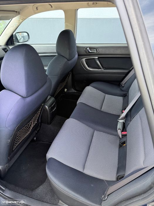 Subaru legacy 2.0 137cv