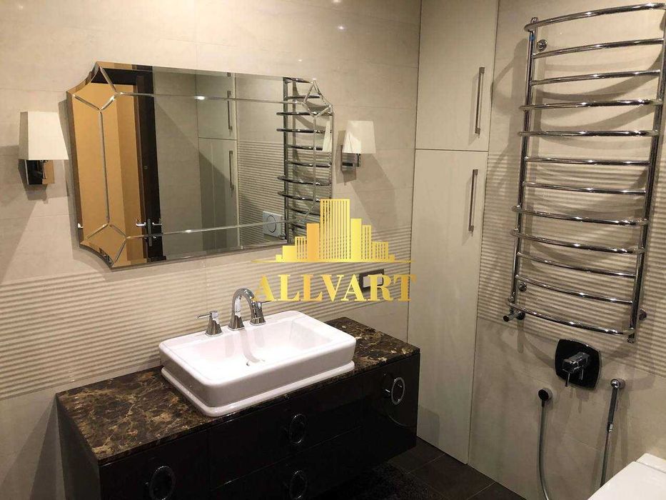 Продаж 3к квартири, вул. Єлизавети Чавдар, метро Осокорки