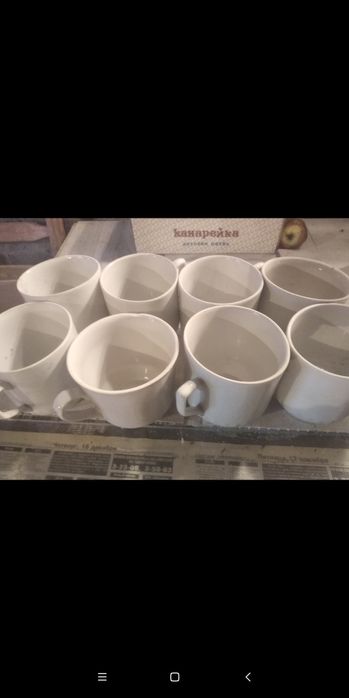 Продаются кружки.