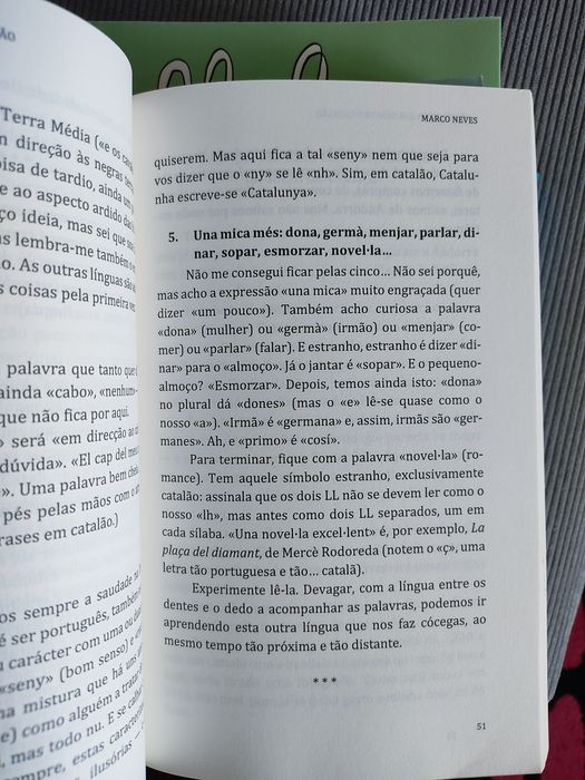 Livro A portuguesa que odiava o catalão de Marco Neves