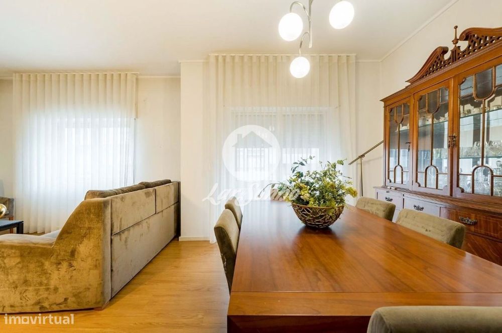 Apartamento T3 no centro de Barcelos