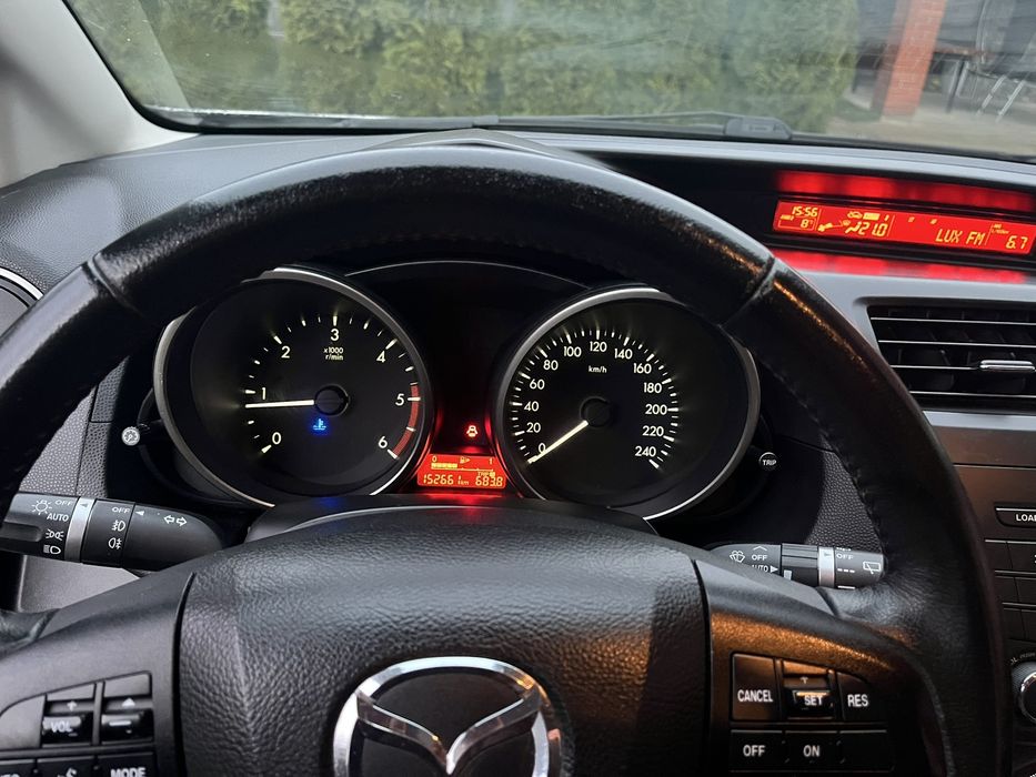 Mazda 5 ціна 7700$ 1.6 CD(дизель) 115л.с 2011р 6-ст Механіка