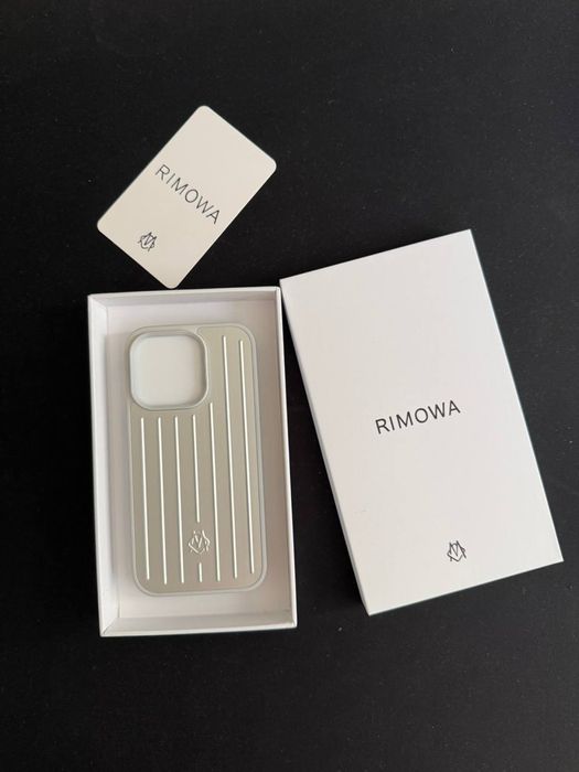 Чехол рімова на iphone 15 pro