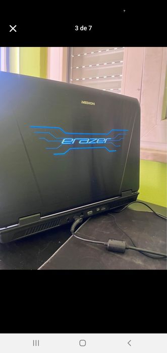 Troco portátil gamer so liga na corrente