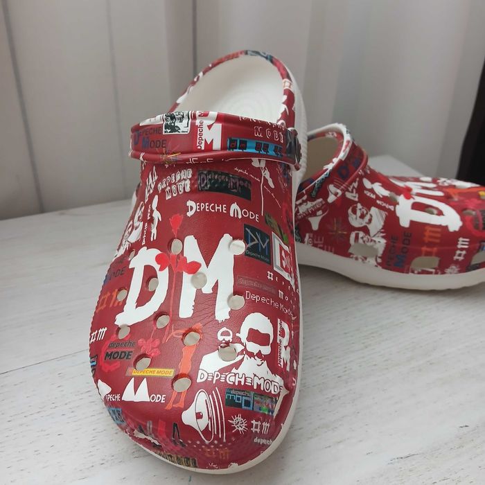 Гумові шльопанці типу Crocs Depeche Mode