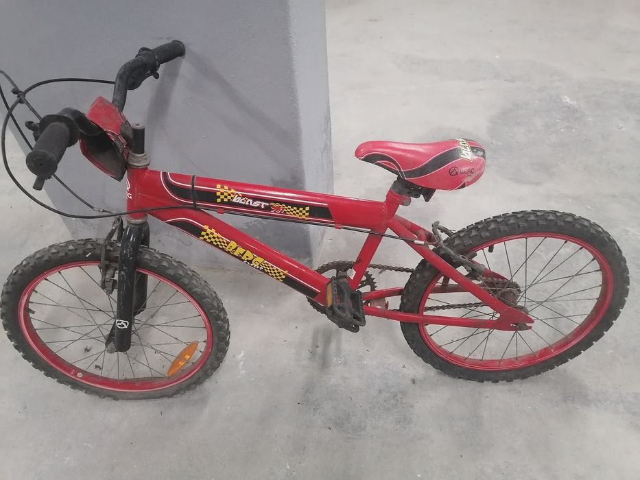 Vendo Bicicleta de Criança Berg Usada