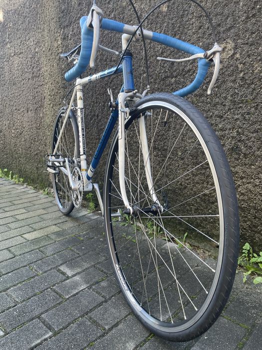 Bicicleta corrida Confersil personalizada 28"