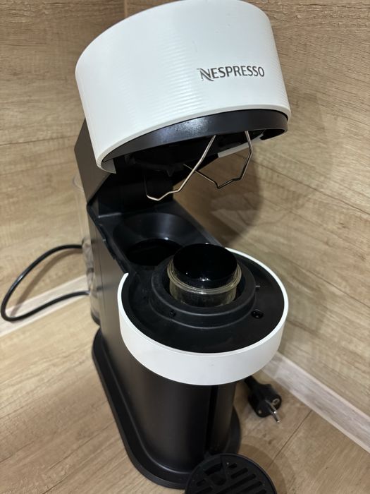 Ekspres Nespresso Vertuo
