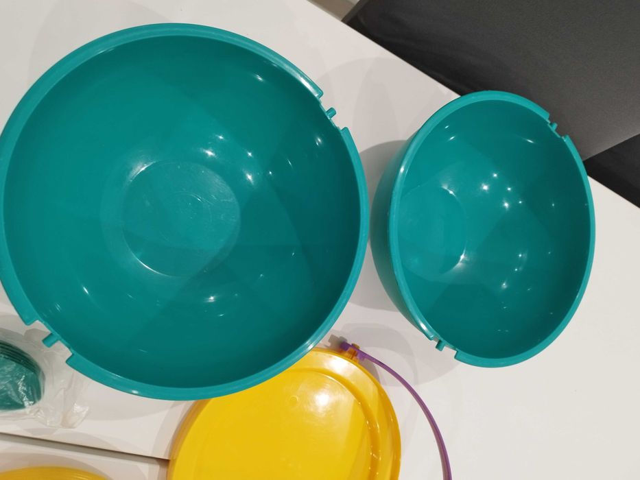 Conjunto muito prático para piquenique. Fácil de transportar.