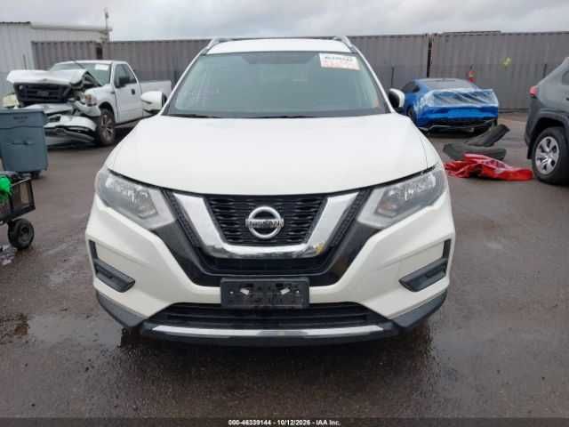 Nissan Rogue Sv 2017 *