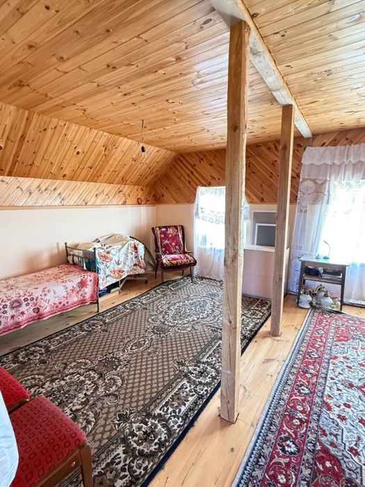 Дача біля озера , новобудова , частковий ремонт