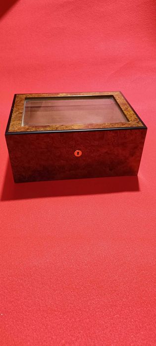 Humificador Premium em Madeira com Higrómetro de Precisão