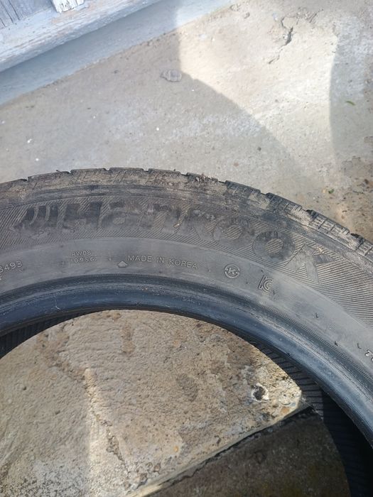 Шини резина R18.