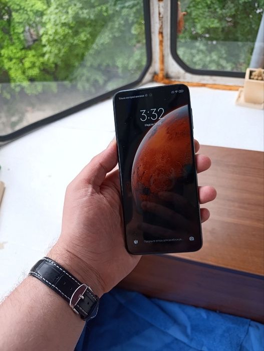 телефон Redmi Not 9 Pro
