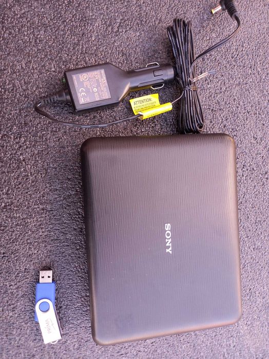 Przenośny odtwarzacz DVD SONY DVP FX 770