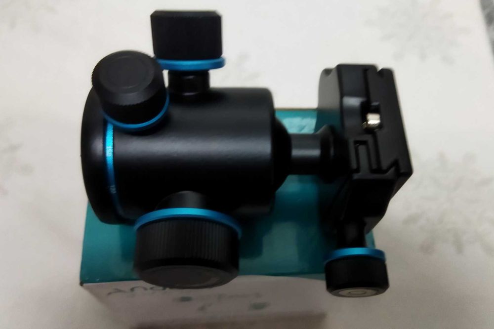 Vendo cabeça de bola para tripé ou monope