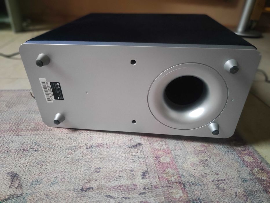Subwoofer LG mod.S94T1-W,z najmocniejszego kina domowego LG9540