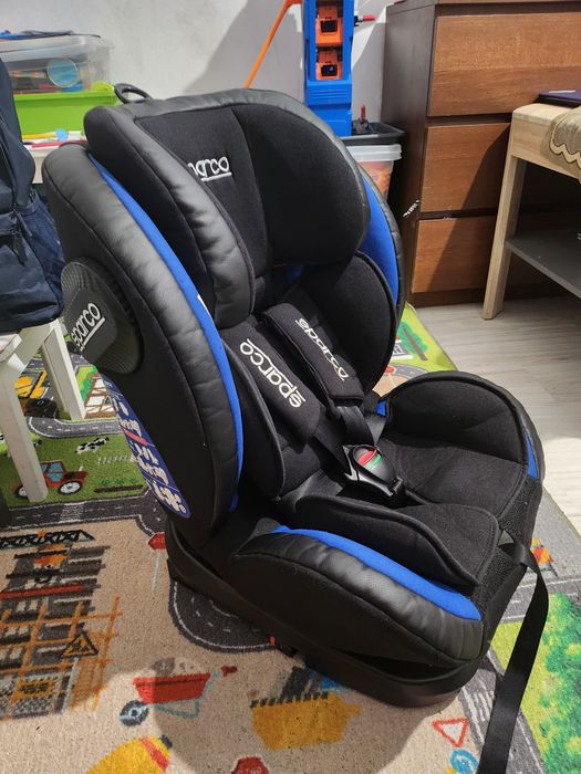 Fotelik obrotowy 360 ° Sparco