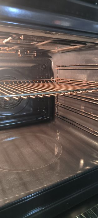 Духовка Electrolux