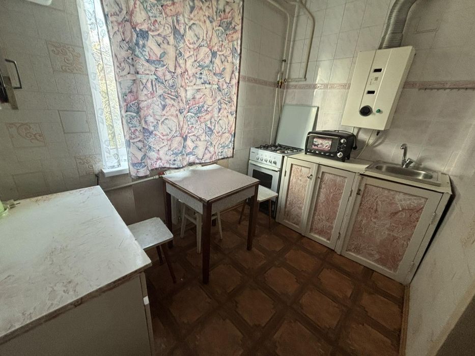 Продаю 2 кімнатну квартиру