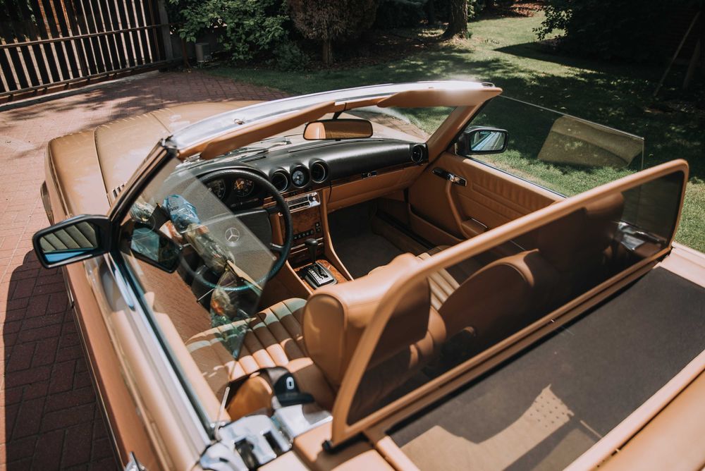Auto do ślubu Mercedes SL  3800 R 107  cabrio