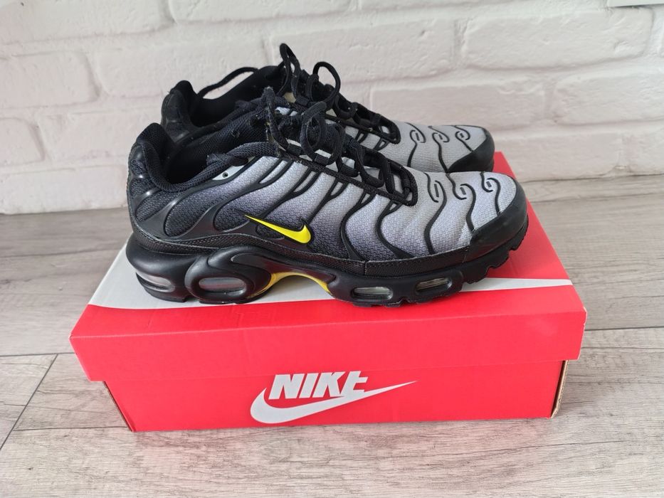 NIKE AIR MAX Plus rozm. 42,5