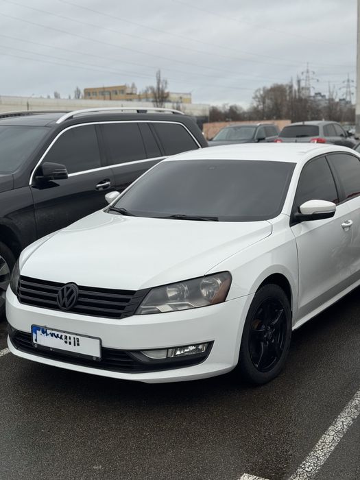 Продам VW Passat 2012 року