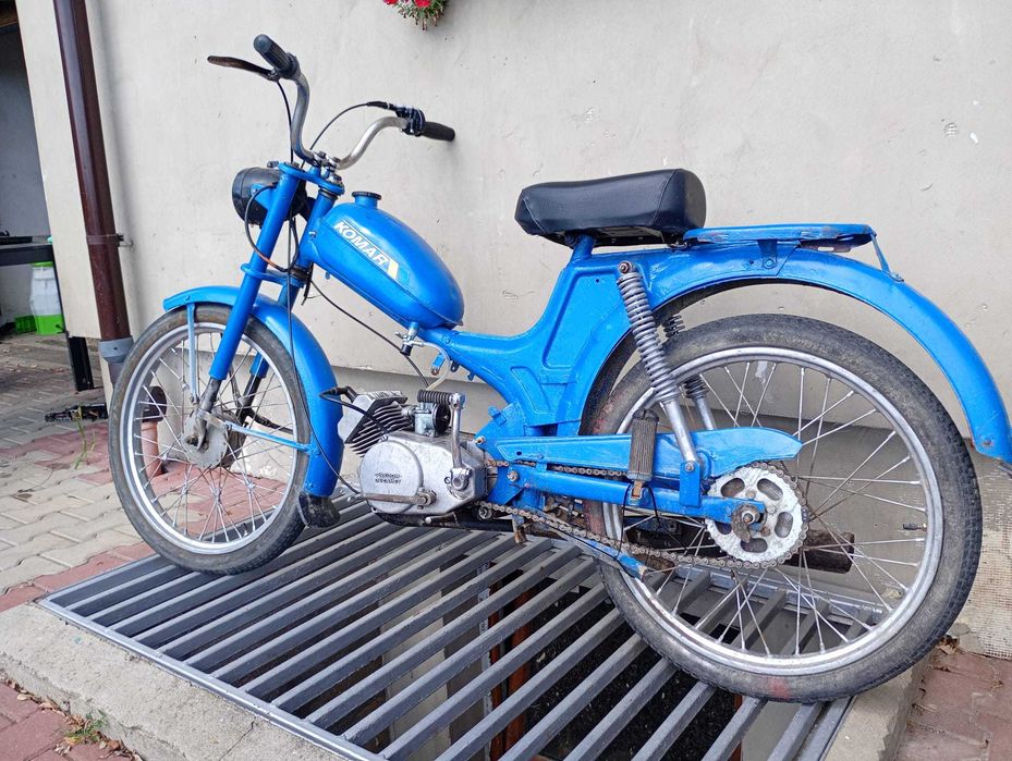 Komar motorower