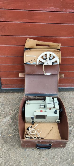 Projektor rosyjski prl