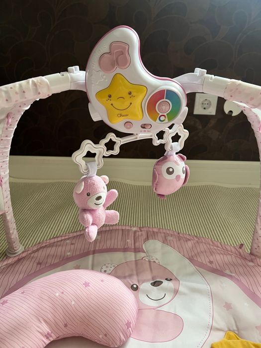 Розвиваючий килимок з проектором-нічником 3 в 1 Chicco Enjoy Colours