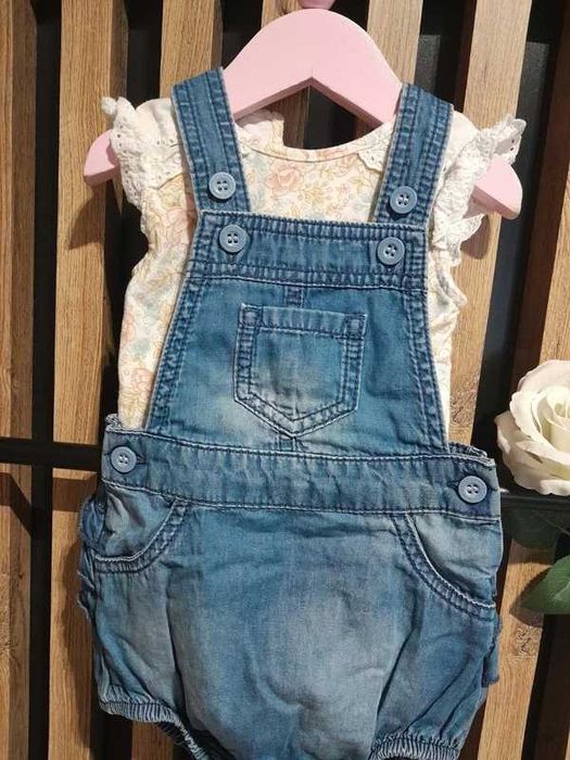 Spodenki kombinezon 68